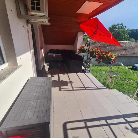 Mano-lak Apartman Zalaapáti
